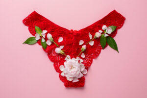 Read more about the article 5 Panty Dropper Perfumes: Scents That Seduce Before You Even Speak