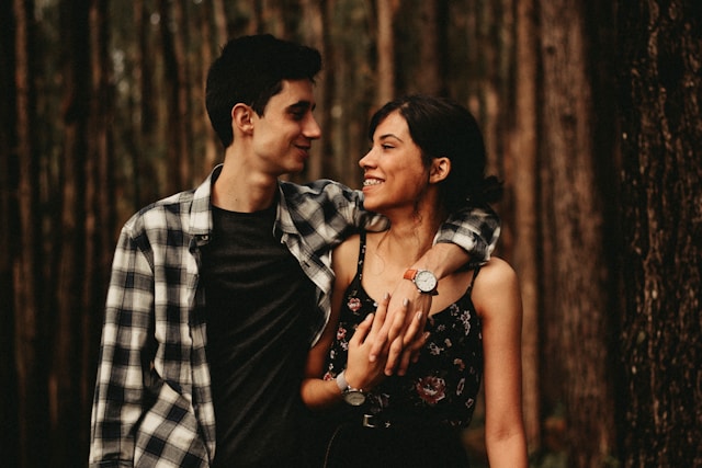 6 Surefire Secrets of Making Any Woman Want You More