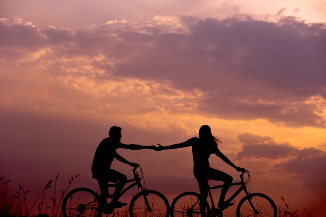 6 Surefire Secrets of Making Any Woman Want You More