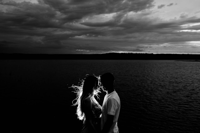 6 Surefire Secrets of Making Any Woman Want You More